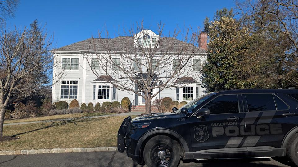 Rumah Eksekutif Bayer di Madison Diserang Pembakaran, Penyelidikan Berlanjut