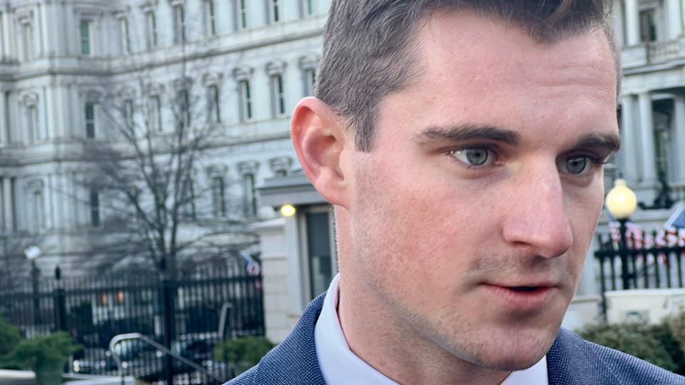 Coinbase Siap Rekrut 1000 Pegawai di Tengah Dukungan Pemerintah AS untuk Bitcoin