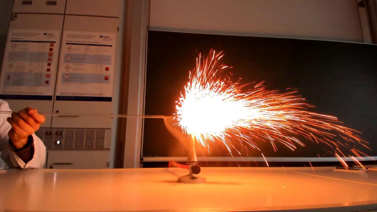 Inovasi Plasma Hidrogen untuk Produksi Baja Bebas Emisi CO₂