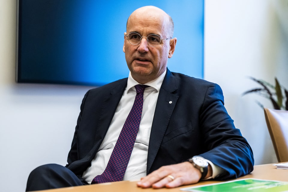 Keuntungan OTP Bank Melonjak Berkat Bisnis di Rusia Ditengah Tekanan Eropa