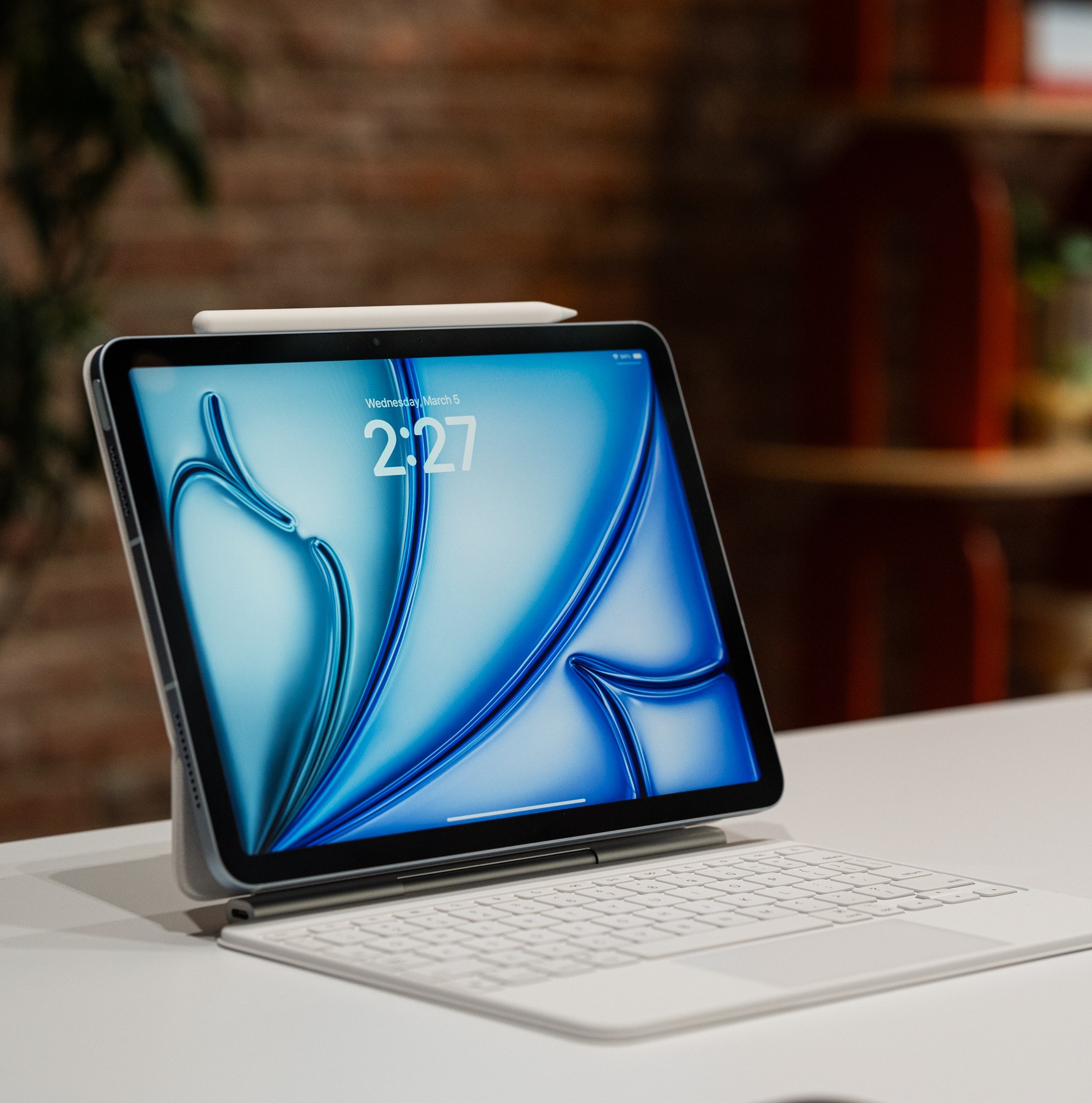 iPad Air M3: Pembaruan Chip dan Keyboard Baru, Apakah Layak Dibeli?