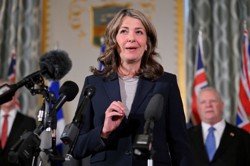 Alberta Tegaskan Pentingnya Pasar Baru Minyak Mentah Hadapi Ancaman Tarif AS