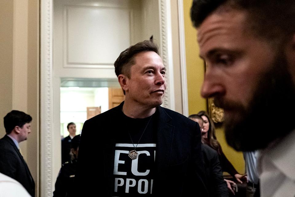 Elon Musk dan Trump Bersama Mengatasi Kecurangan di Jaminan Sosial Amerika