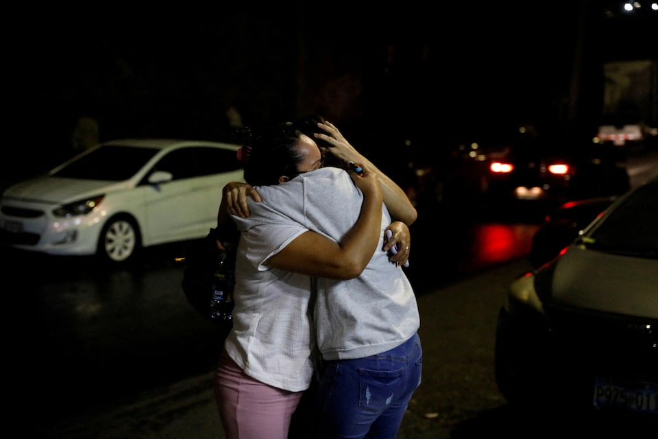 Pemerintahan Trump Luncurkan Aplikasi 'Self Deport' untuk Imigran Ilegal AS