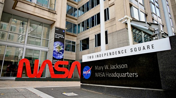 NASA Tutup Kantor Ilmuwan dan PHK 23 Pegawai, Dampak Misi Bulan dan Mars