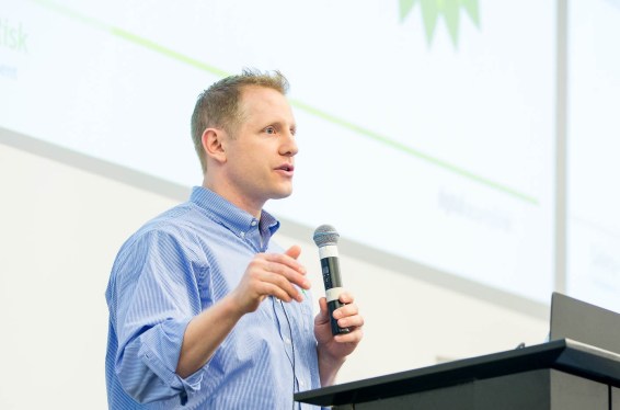 Donald Trump Ajukan Sean Plankey Pimpin CISA dengan Latar Belakang Kuat di Siber