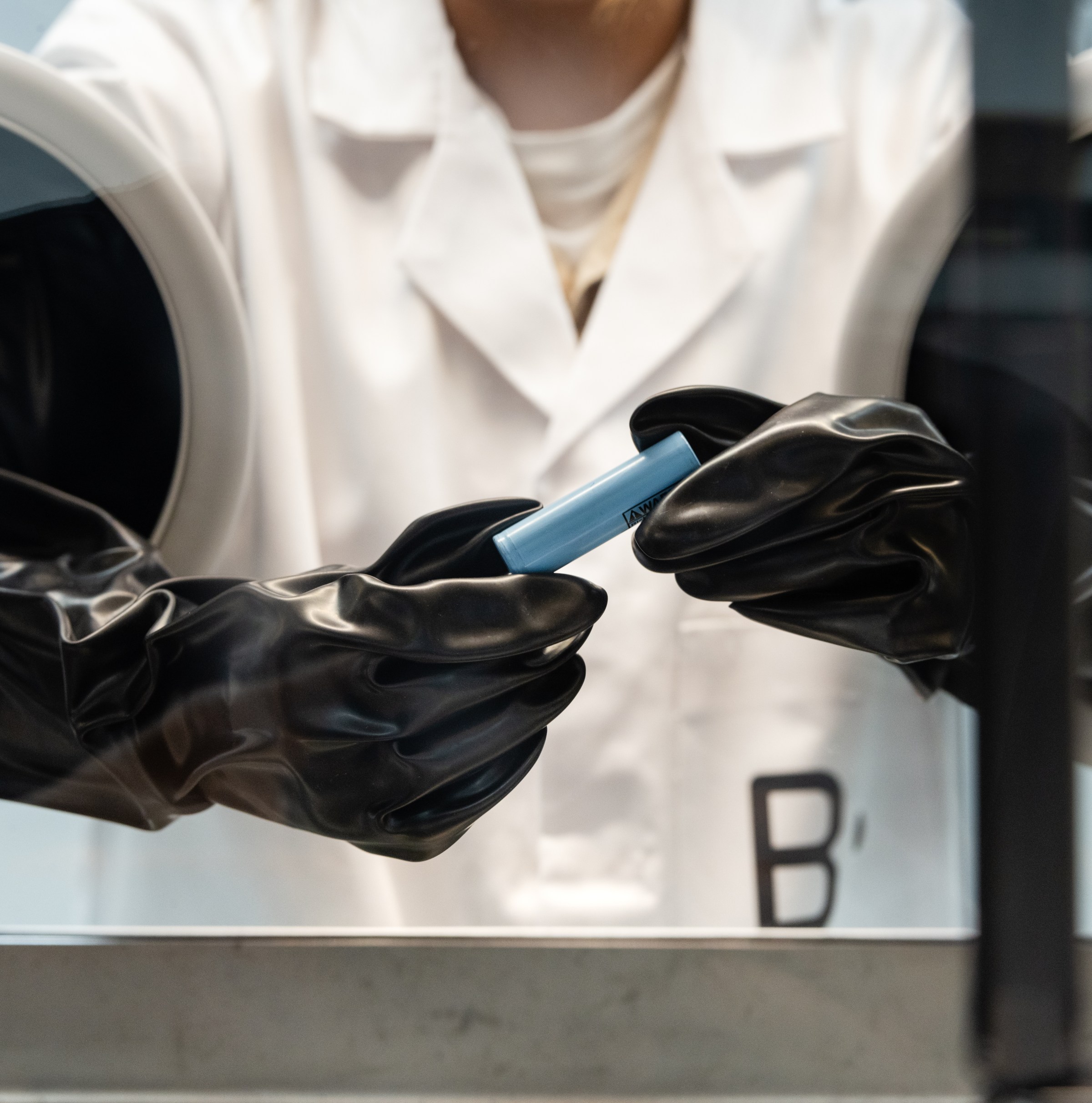 Cara Algoritma Breathe Mempercepat Pengisian Baterai Mobil Listrik Tanpa Merusak