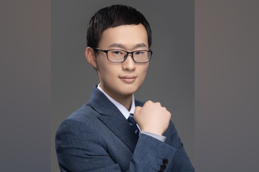 Profesor Yun Guolin Kembangkan Sensor Fleksibel untuk Tangan Prostetik Canggih