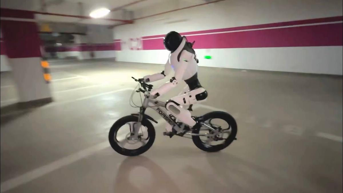 AgiBot Hadirkan Robot Humanoid Lingxi X2 dengan Kecerdasan dan Gerak Dinamis