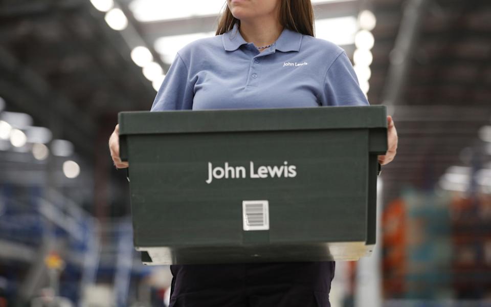 John Lewis Tahan Bonus Staf Meski Keuntungan Tumbuh Pesat