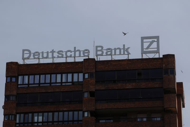 Deutsche Bank Proyeksikan Pendapatan Naik 2025, Tantangan Besar Menanti