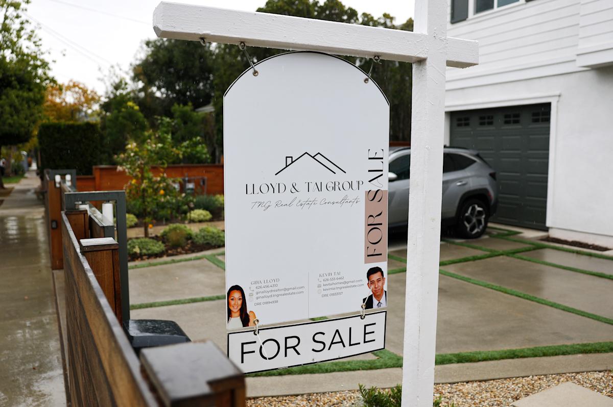 Suku Bunga Hipotek Stabil Meski Pasar Saham Bergejolak Karena Kebijakan Tarif