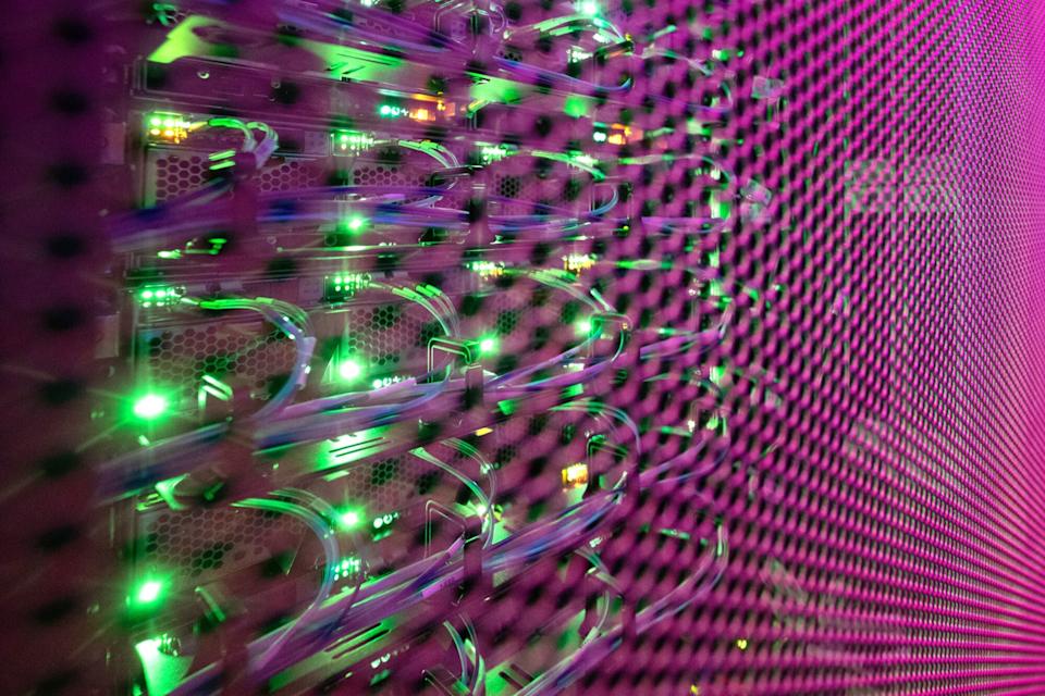 Vnet Kumpulkan Rp 7.07 triliun ($430 Juta)  untuk Perluas Pusat Data di Tengah Ledakan AI