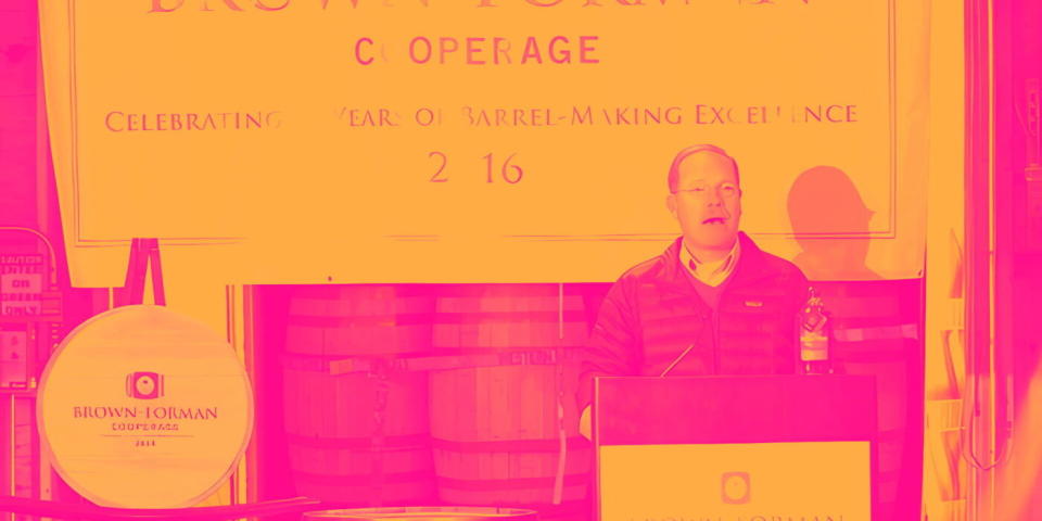 Menganalisis Kinerja Brown-Forman dan Pesaing Setelah Laporan Keuangan Q4