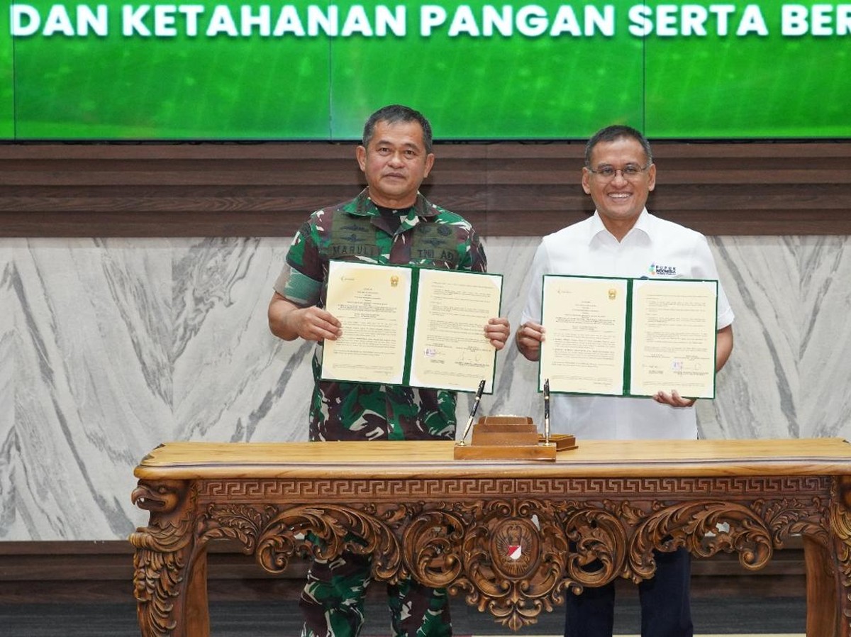 Kolaborasi Pupuk Indonesia dan TNI AD Optimalkan Lahan untuk Agro Forestry di Jabar-Jatim