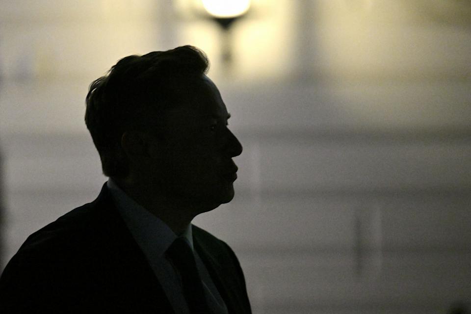 Tesla Hadapi Krisis Besar di 2025, Tapi Peluncuran Robotaxi Jadi Harapan