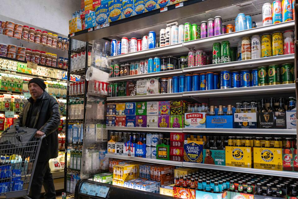 Generasi Muda Amerika Minum Alkohol Lebih Sedikit, Ini Penyebabnya