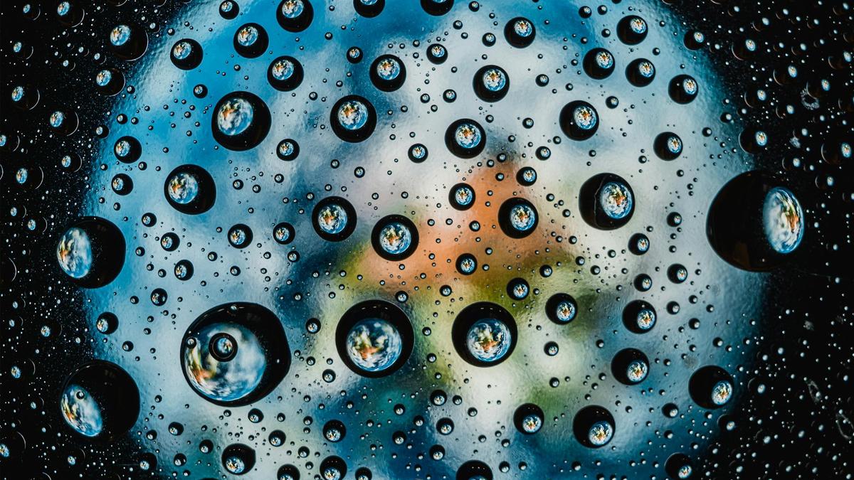 Microlightning: Kilatan Petir Kecil yang Pemicu Awal Kehidupan di Bumi