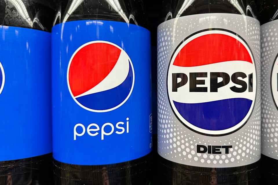 PepsiCo Akuisisi Poppi dengan Harga Rp 32.07 triliun ($1,95 Miliar)  untuk Perkuat Minuman Sehat