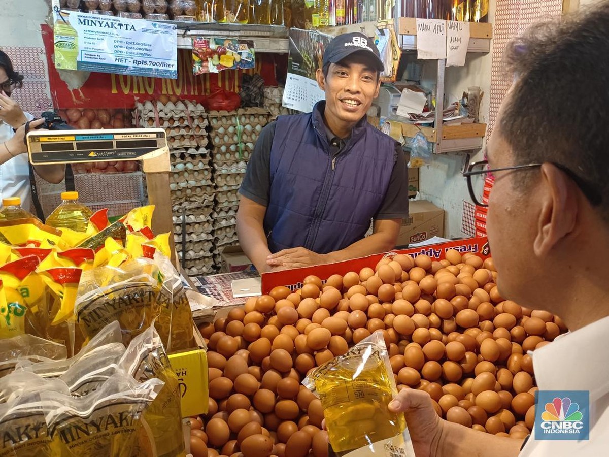 Mendag Sidak Pasar Senen Pantau Harga Bahan Pokok Tetap Stabil Ramadan
