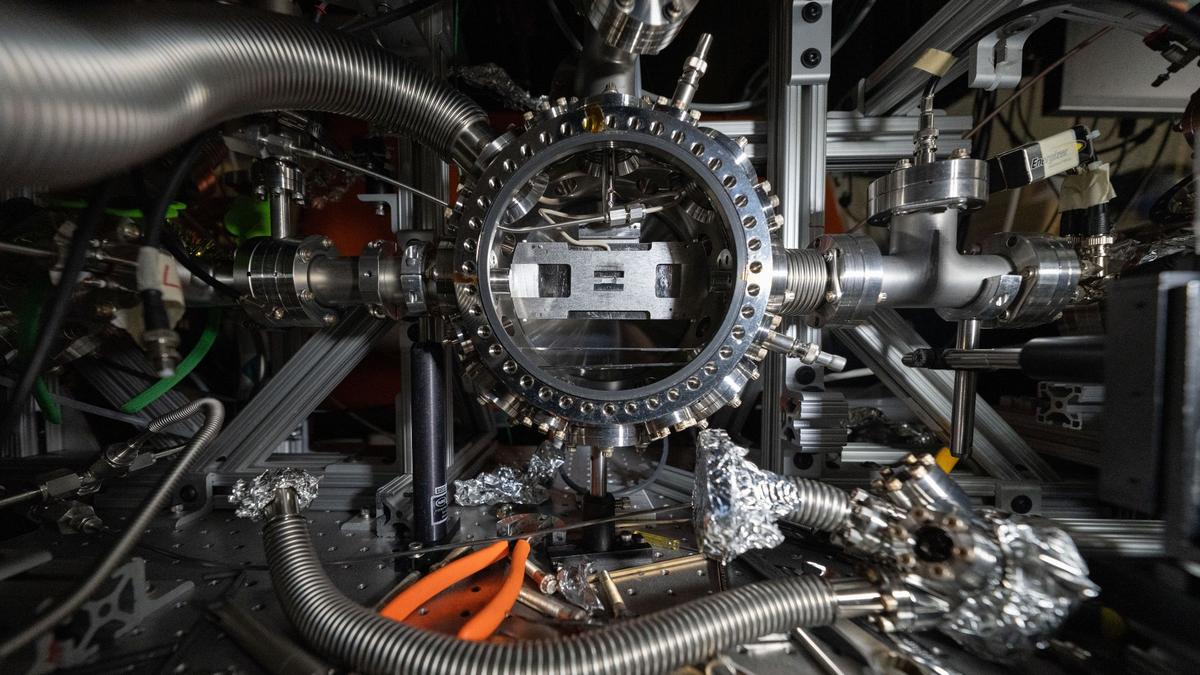 Terobosan Jam Nuklir Thorium-229 untuk Ketepatan Waktu Luar Biasa