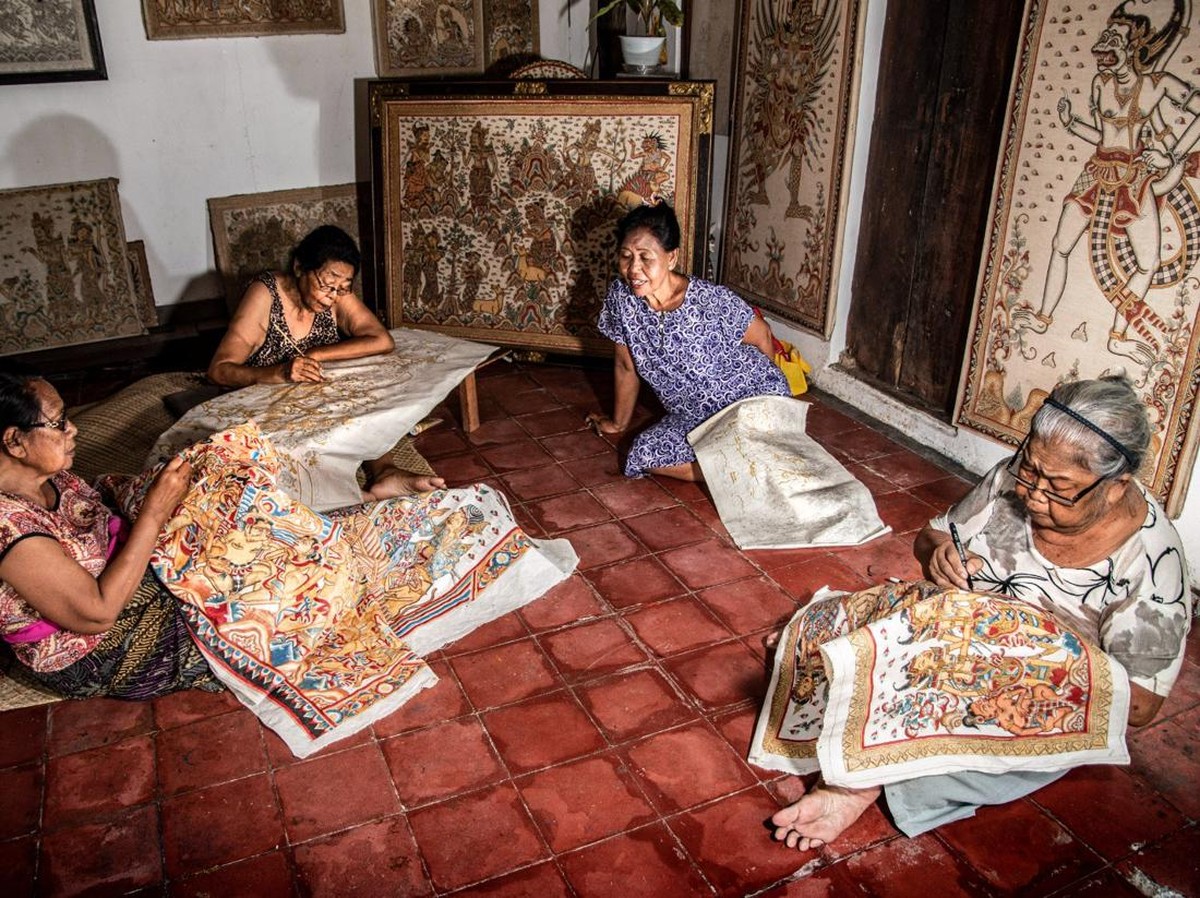 Target Penyaluran KUR Rp 300 Triliun Tahun 2025 Memperkuat UMKM Indonesia