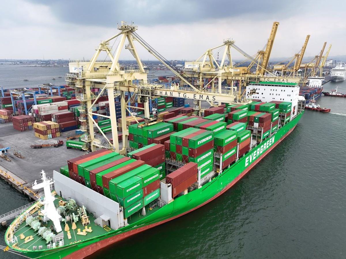 Terminal Petikemas dan Pelayaran Siap Layani Lonjakan Arus Barang Lebaran 2025