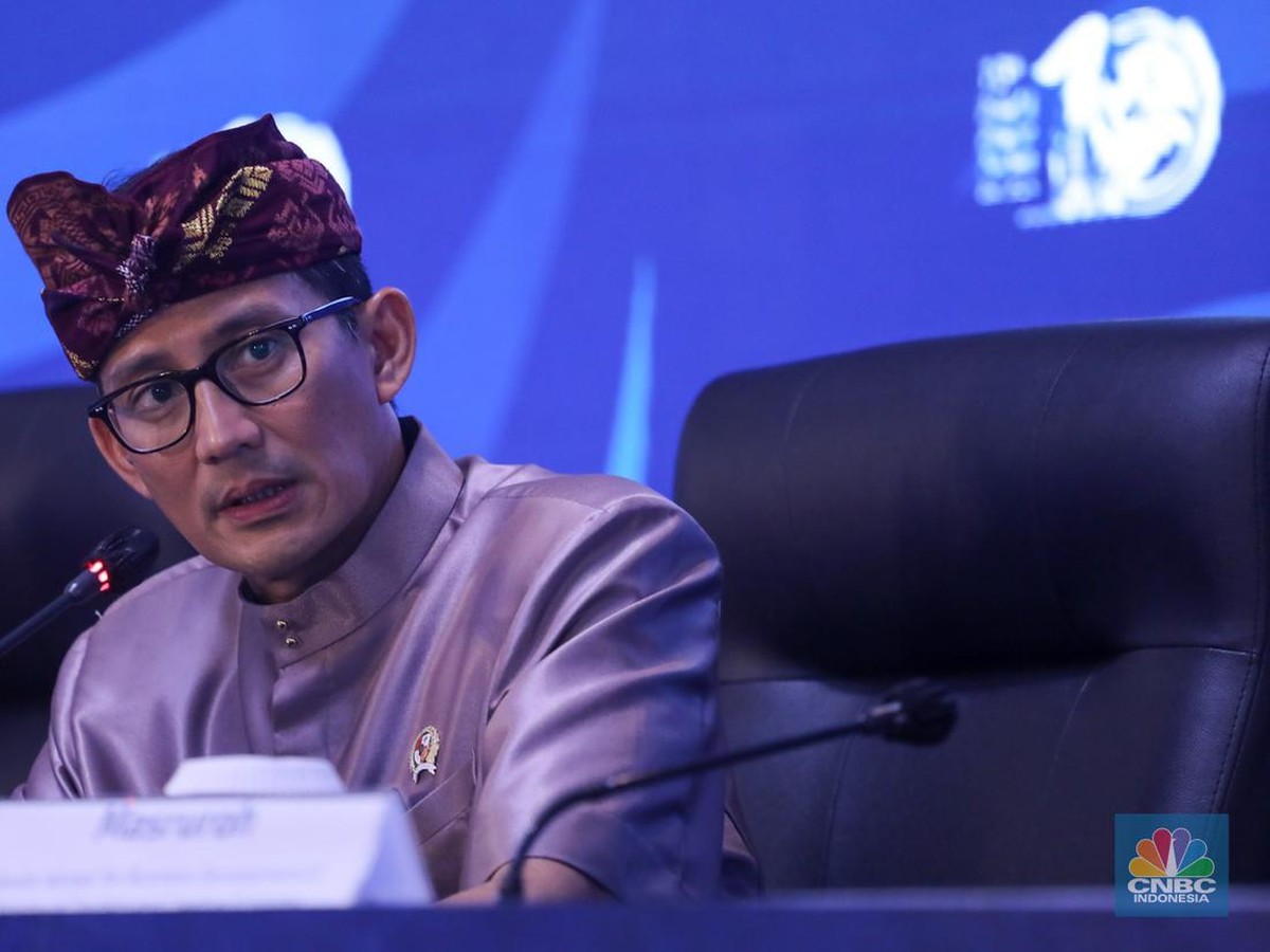 Sandiaga Uno: Turunnya IHSG Jadi Peluang Investasi dalam Ekonomi Indonesia yang Stabil