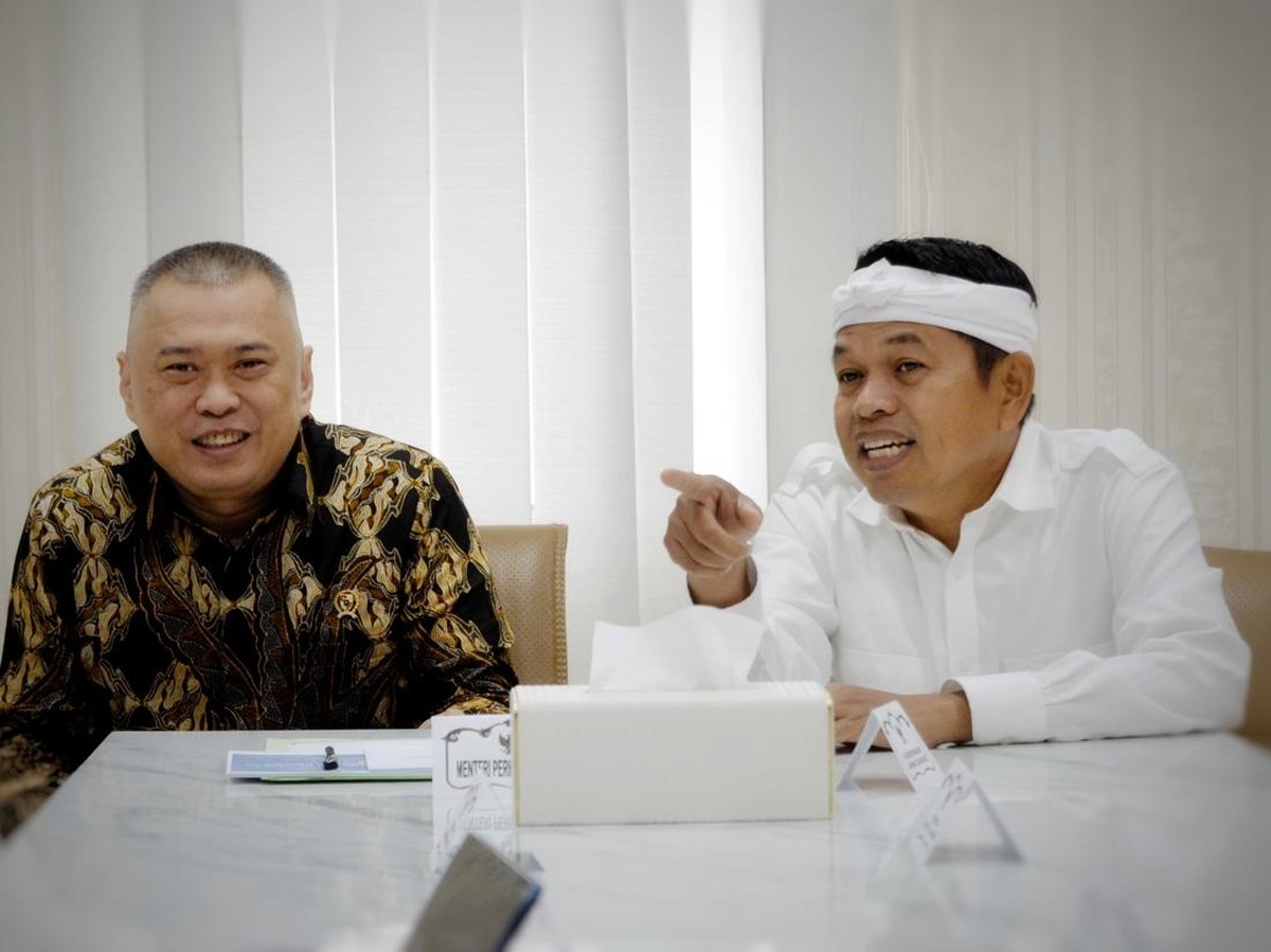 Dedi Mulyadi Beri Bantuan Rp 3 Juta untuk Pengemudi Tradisional Cegah Macet Mudik