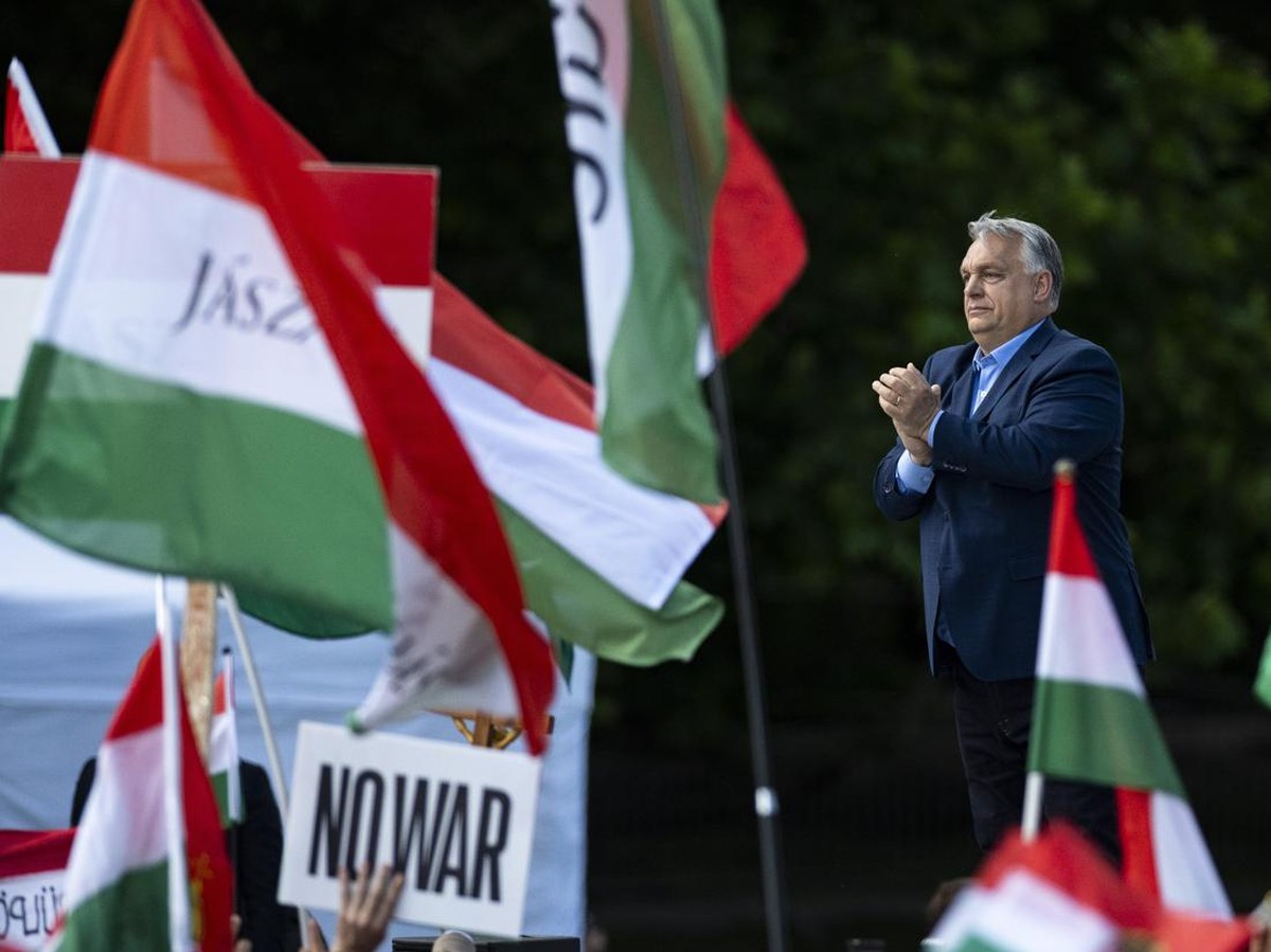 Hungaria Tolak Tambah Bantuan Militer ke Ukraina, UE Alami Perselisihan