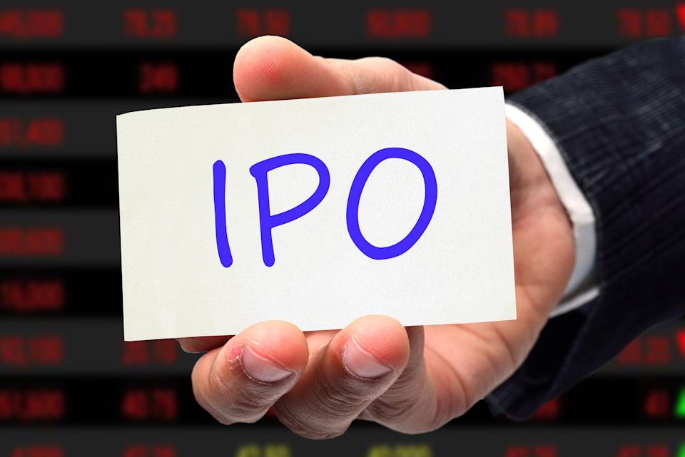 Kenapa Saya Tidak Membeli Saham IPO Perusahaan AI CoreWeave Sekarang