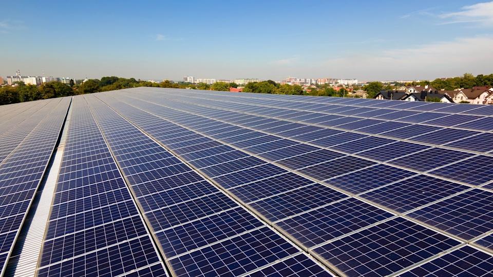 SolarBank Dapatkan Dana Rp 312.45 miliar ($19 Juta)  Untuk Kembangkan Proyek Energi Terbarukan