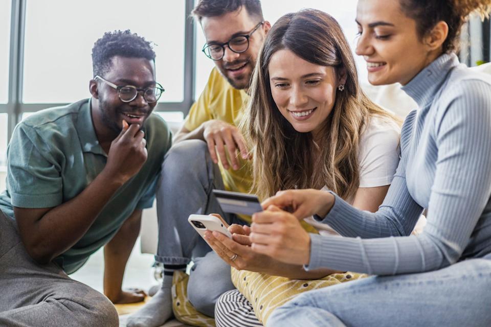 Potensi Besar Milenial dan Gen Z Memperbaiki Skor Kredit Mereka Dengan Cepat