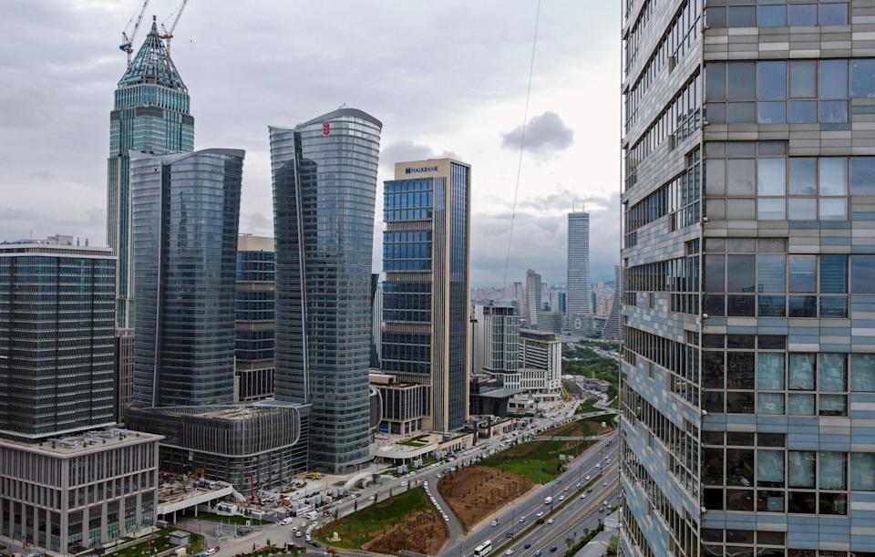 Bank Sentral Turki Koordinasi dengan Bank Tangani Volatilitas Pasar Pasca Penangkapan Imamoglu