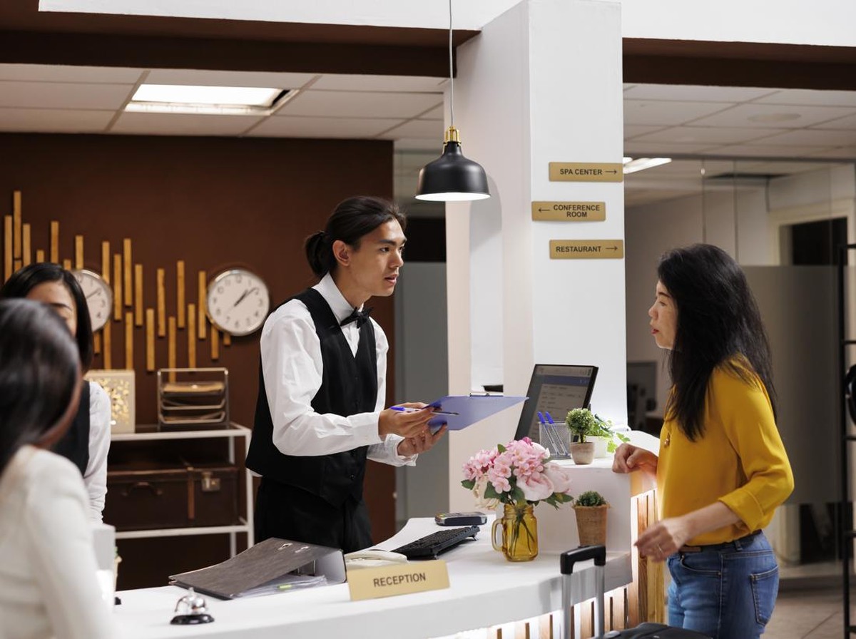 Dampak Kebijakan Anggaran: Industri Hotel Indonesia Terancam Krisis Besar 2025