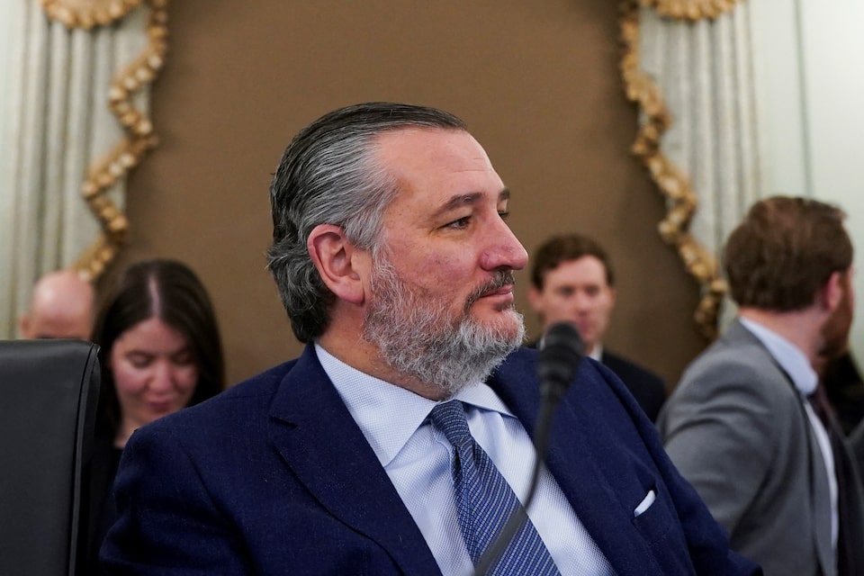 Ted Cruz Dorong Kongres Bebaskan Spektrum Nirkabel Hadapi Dominasi Teknologi China