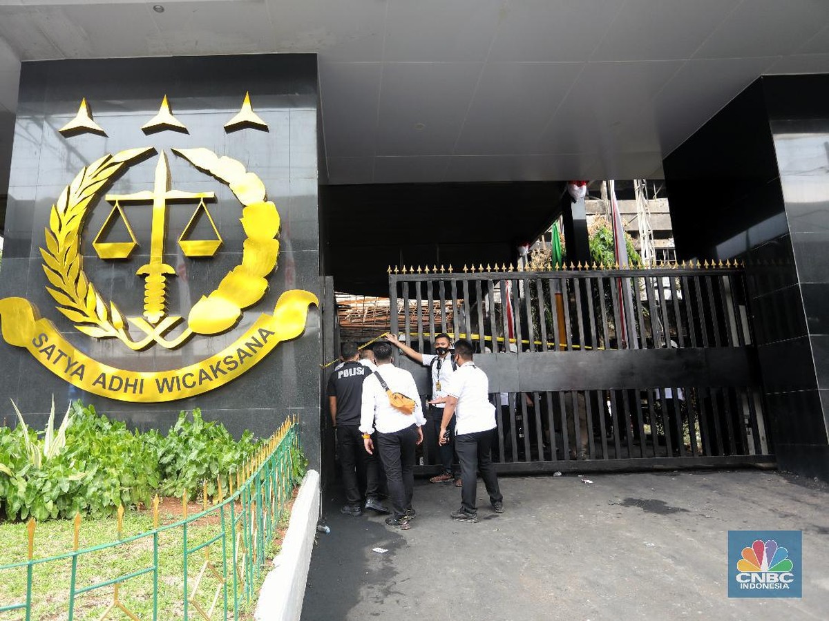 Kejaksaan Agung Kuasai Kembali Hutan Ilegal Seluas 1 Juta Hektare untuk Masyarakat