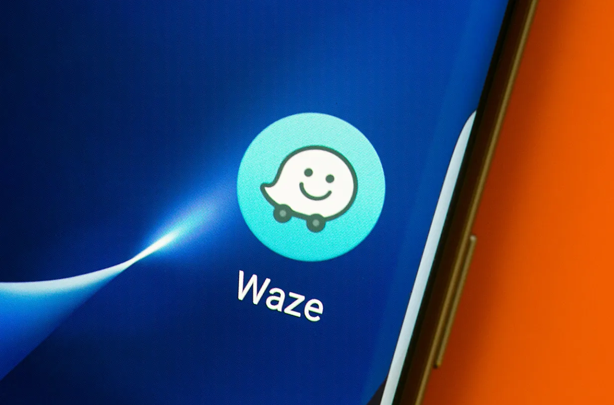 Waze Hapus Google Assistant di iPhone, Siap Ganti dengan Gemini