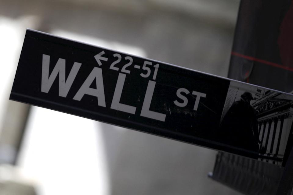 Wall Street Turunkan Target S&P 500, Tapi Saham Big Tech Masih Jadi Andalan