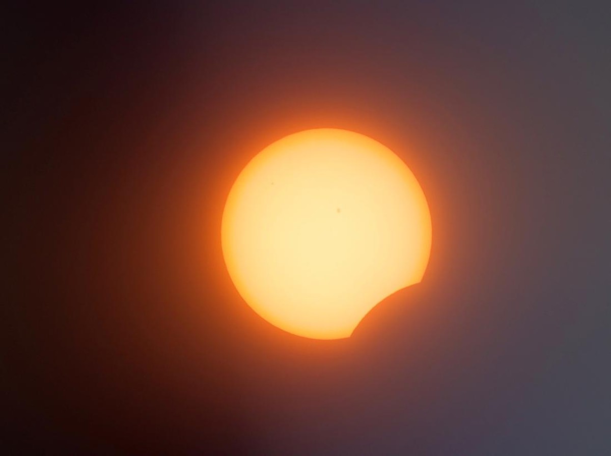 Penetapan Idulfitri 2025 dan Fenomena Gerhana Matahari Sebagian yang Sayang Dilewatkan