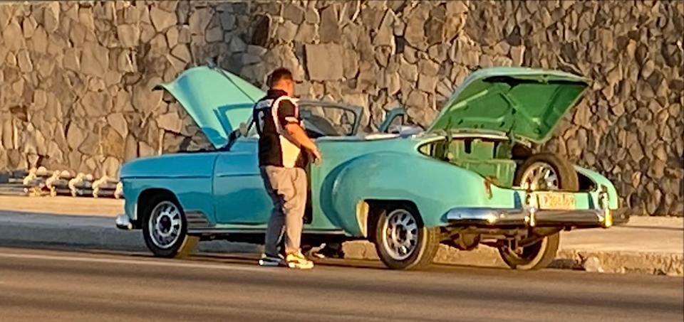 Tarif Mobil Trump Picu 'Cubanisasi' Armada Mobil AS dan Harga Melambung