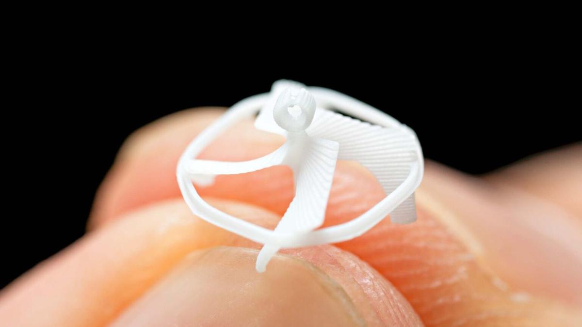 Robot Terbang Mikro Terkecil Terinspirasi Lebah dengan Kendali Magnetik