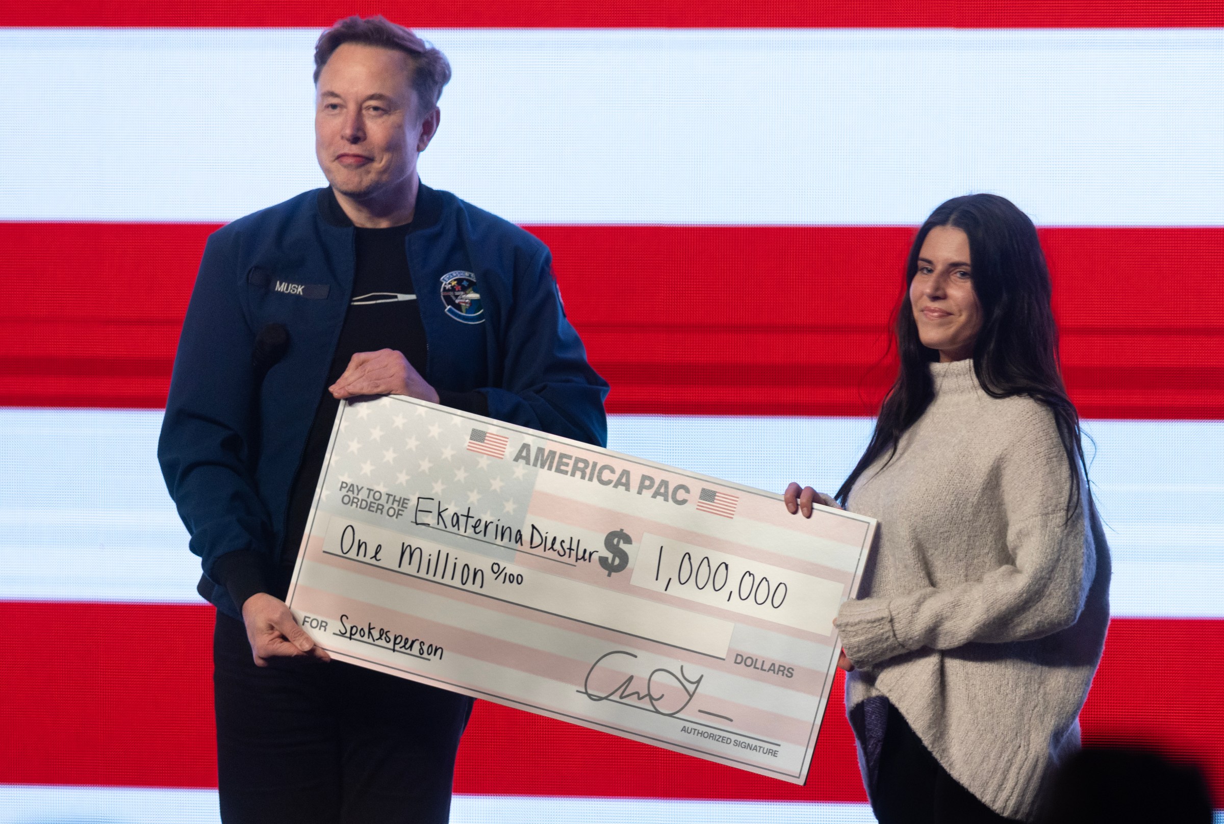 Elon Musk Bagikan Rp 16.45 miliar ($1 Juta)  untuk Pengaruhi Pilihan Pemilih di Wisconsin