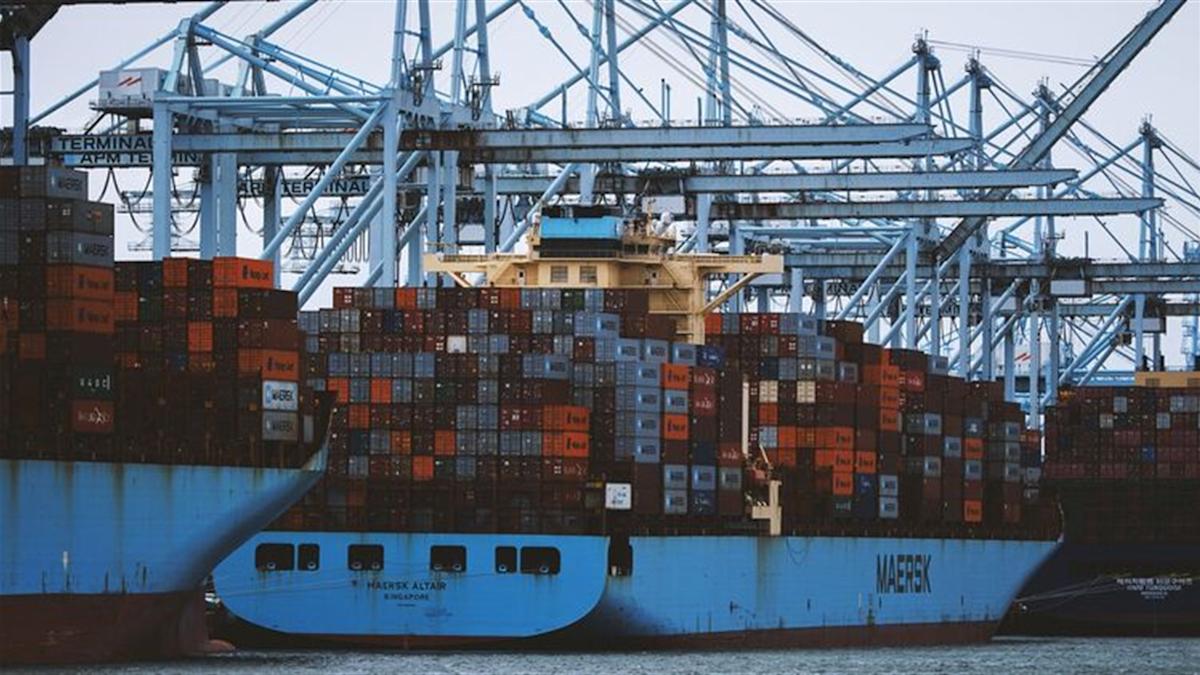 Dampak Pajak Kapal Cina di AS: Risiko Harga Naik dan Perdagangan Bergeser