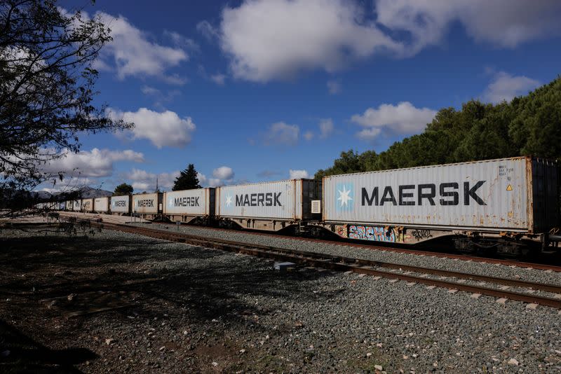 Maersk Membeli Panama Canal Railway di Tengah Ketegangan Geopolitik Terusan Panama
