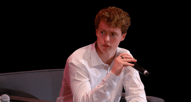 Dari Sekolah ke Militer: Ambisi Mach Bersaing di Industri Senjata Global