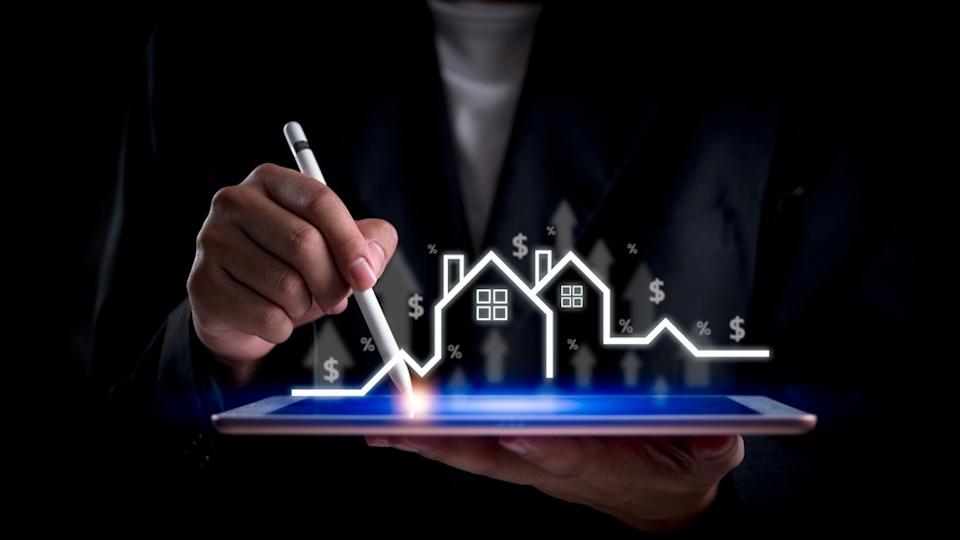 Scott Galloway: Mengapa Investasi Real Estate Terbaik untuk Kurangi Pajak