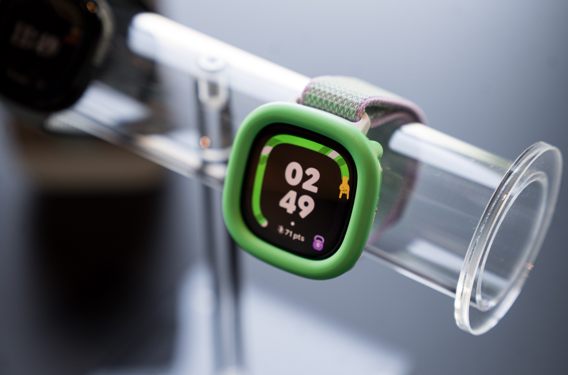 Fitbit Ace LTE, Smartwatch Anak Yang Seru dan Aman Untuk Aktivitas Fisik