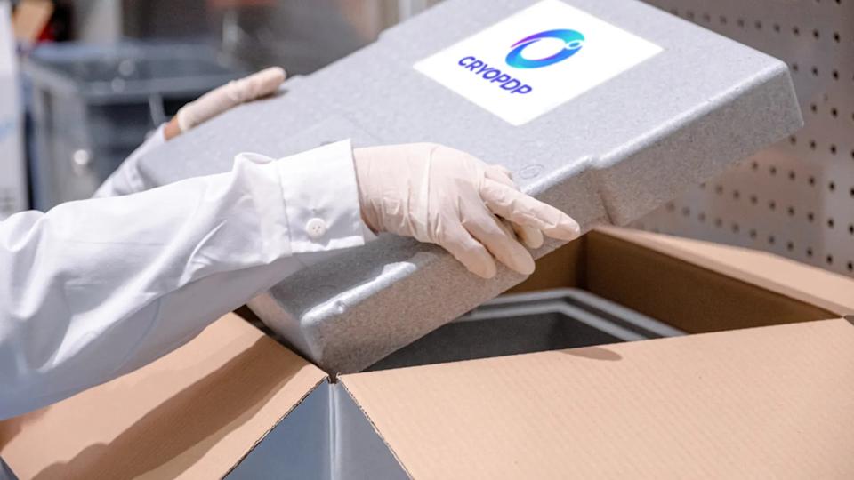 DHL Akuisisi Cryopdp untuk Perkuat Jaringan Logistik Kesehatan Global