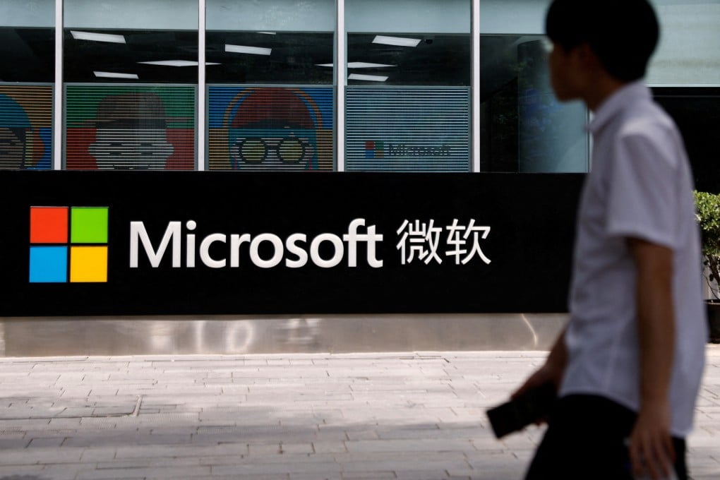 Microsoft Hentikan Layanan di China, Isyarat Pemisahan Teknologi AS-China Semakin Kuat